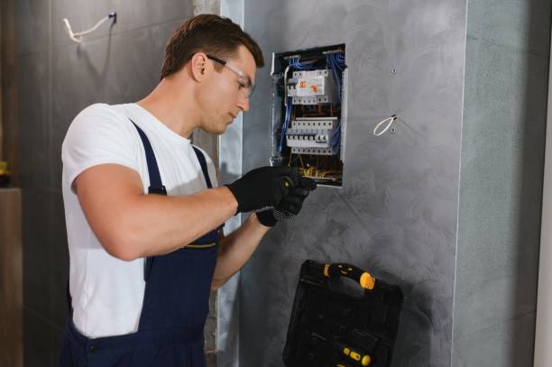 Best Licensed Electrician  in Brookville, NY